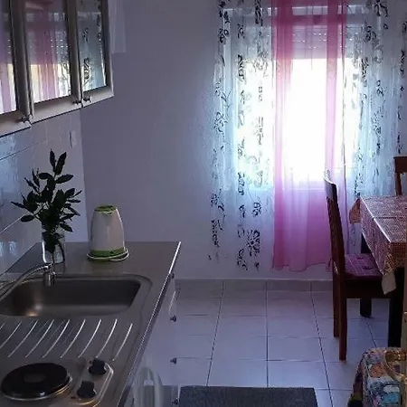 With A Parking Space Grebastica, Sibenik - 13970 Apartmán Grebaštica