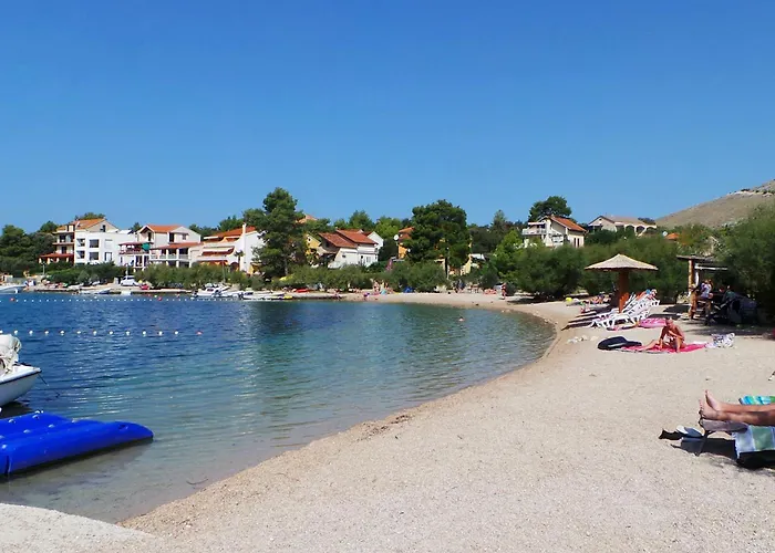 With A Parking Space Grebastica, Sibenik - 13970 * Grebastica