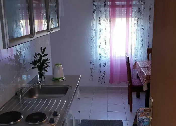 With A Parking Space Grebastica, Sibenik - 13970 Apartman Grebastica